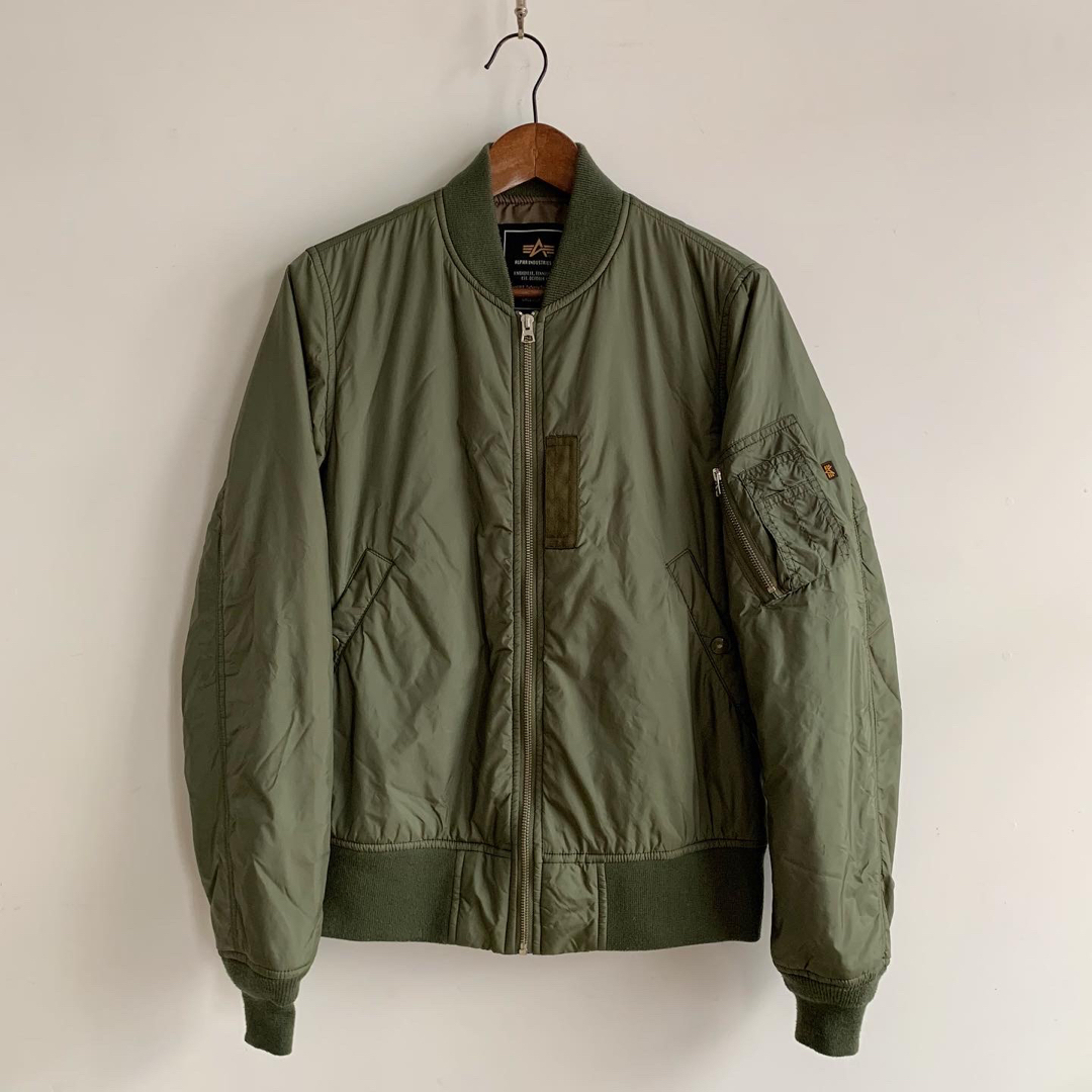 ALPHA INDUSTRIES(アルファインダストリーズ)のALPHA INDUSTRIES MA-1 SIZE: L アルファメンズ メンズのジャケット/アウター(フライトジャケット)の商品写真