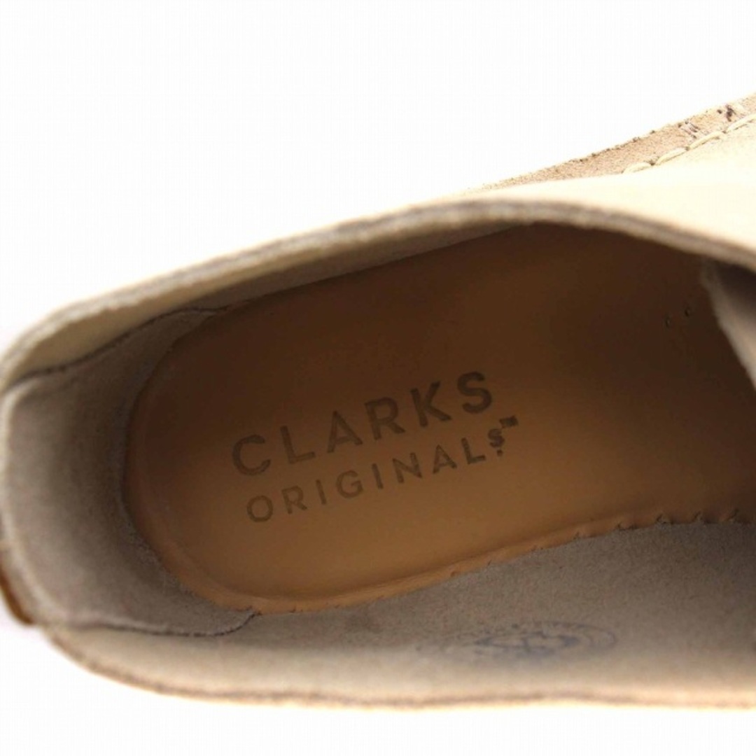 Clarks(クラークス)のclarks デザートトレック サンド スエード シューズ UK7 ベージュ メンズの靴/シューズ(ブーツ)の商品写真