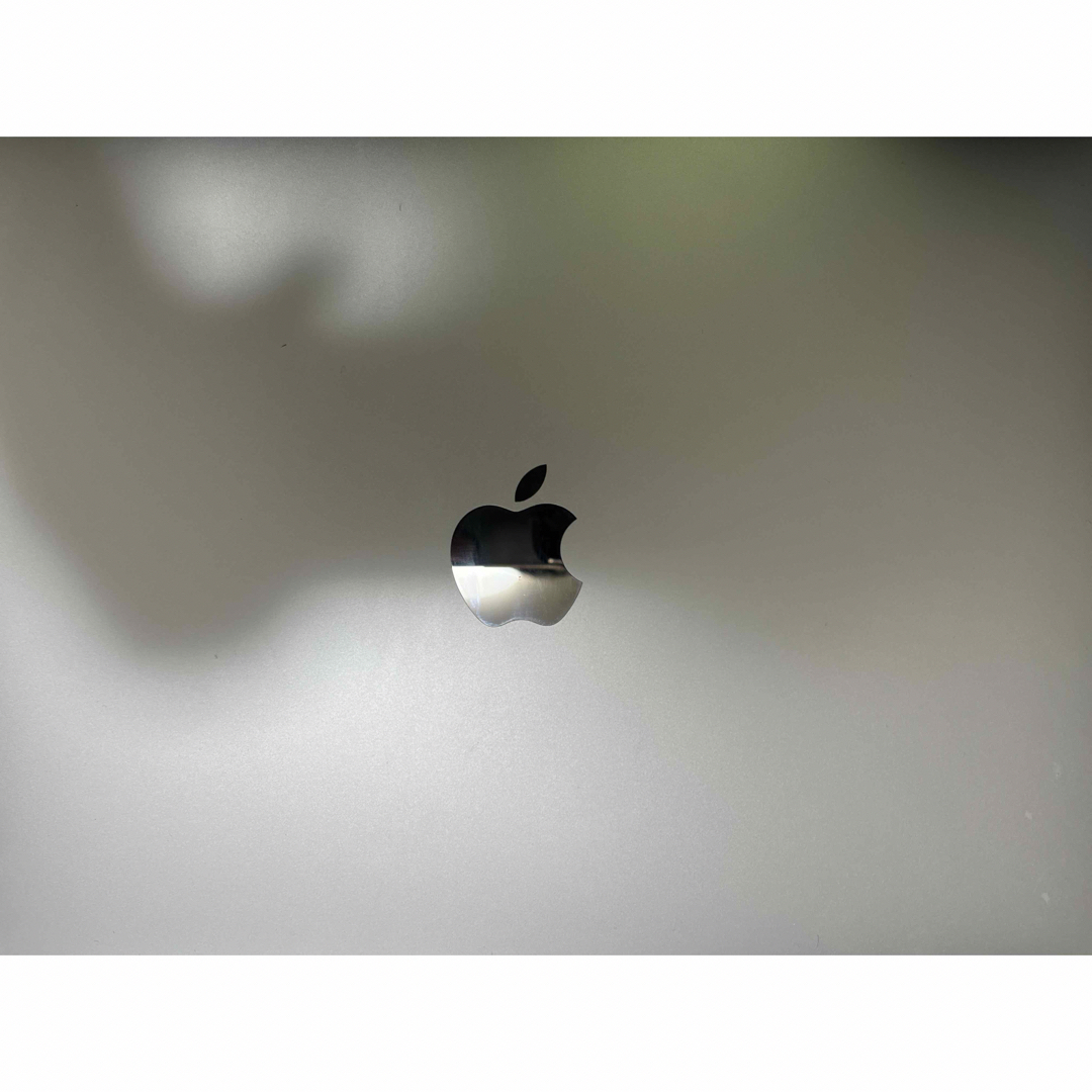 Apple(アップル)のApple MacBook Air M1チップ 2020 8GB 256GB スマホ/家電/カメラのPC/タブレット(ノートPC)の商品写真