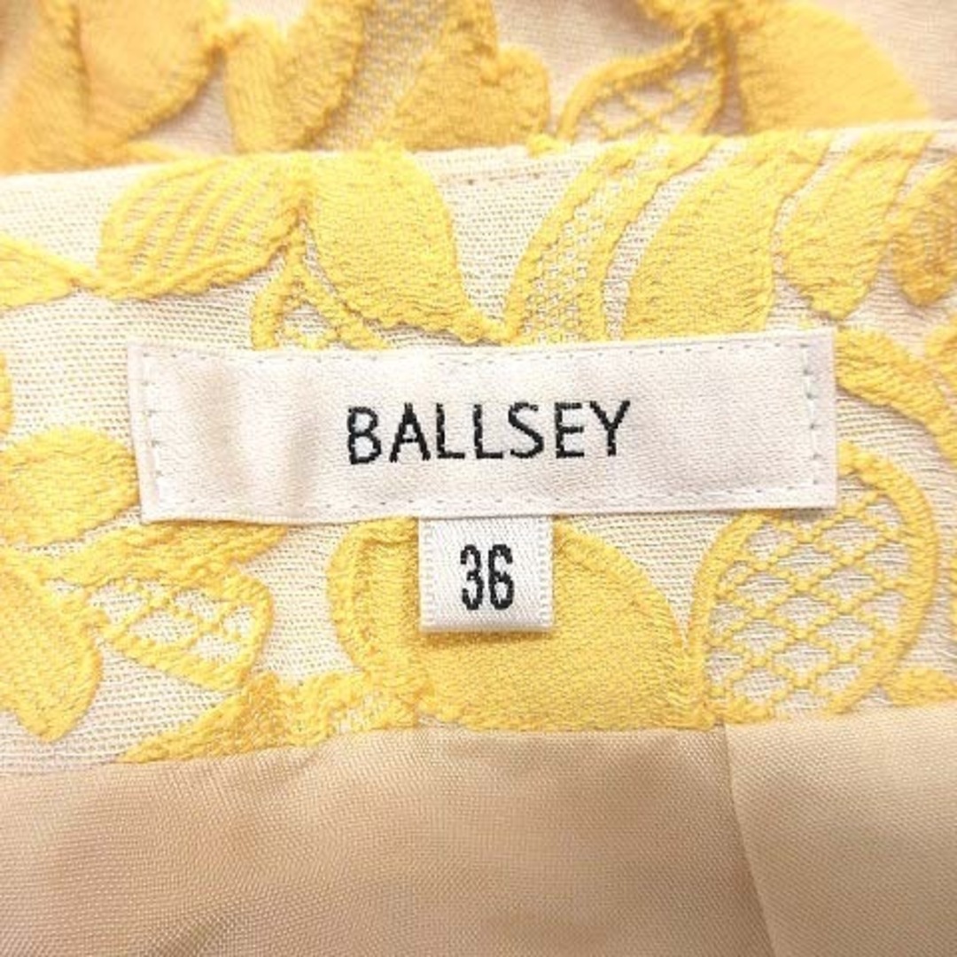 Ballsey(ボールジィ)のボールジー トゥモローランド 台形スカート ミニ タック 刺繍 花柄 36 黃 レディースのスカート(ミニスカート)の商品写真