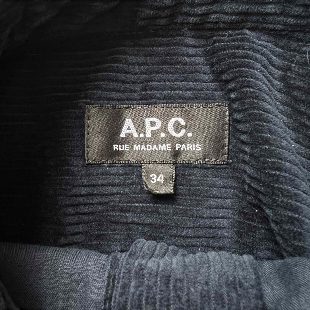 A.P.C(アーペーセー)のA.P.C. アーペーセー　シャツワンピース　コーデュロイ　ゴールドボタン レディースのワンピース(ひざ丈ワンピース)の商品写真