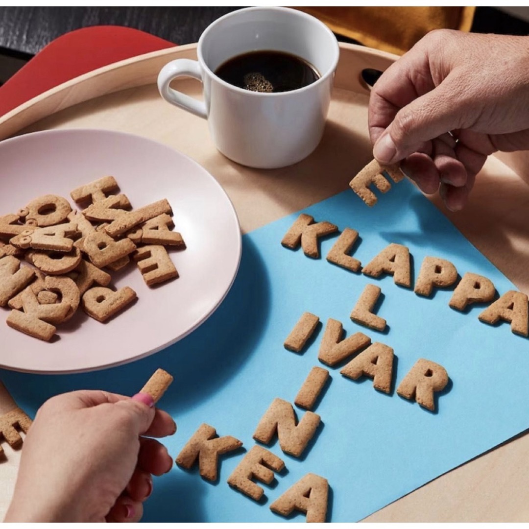 IKEA(イケア)のIKEA イケア　英語　アルファベット　クッキー　お菓子　おやつ　ビスケット 食品/飲料/酒の食品(菓子/デザート)の商品写真