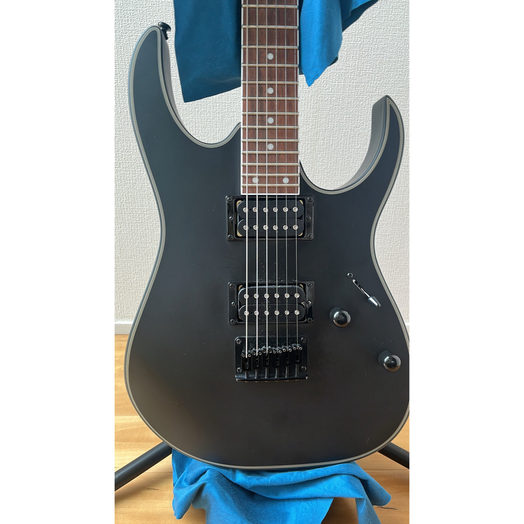 Ibanez(アイバニーズ)のIbanez RG421EX BKF 楽器のギター(エレキギター)の商品写真