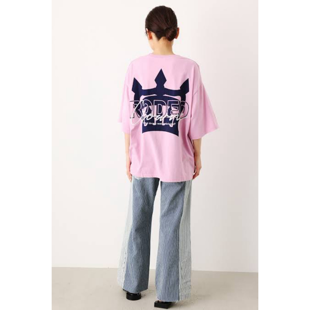 RODEO CROWNS WIDE BOWL(ロデオクラウンズワイドボウル)のロデオクラウンズ Tシャツ レディースのトップス(Tシャツ(半袖/袖なし))の商品写真