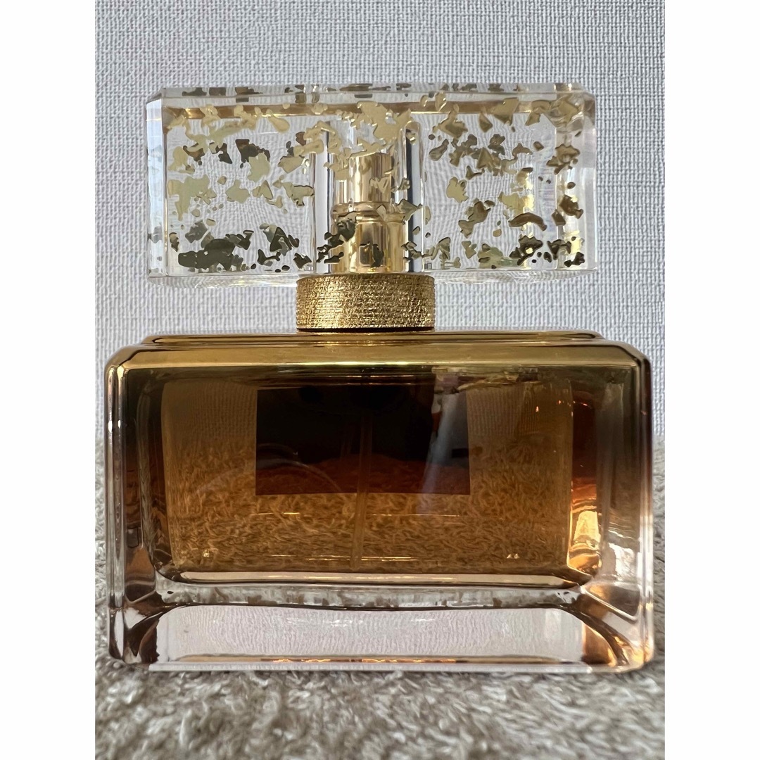 GIVENCHY(ジバンシィ)の【新品未使用】ジバンシイ ダリアディヴァン ネクター オーデパルファム 50ml コスメ/美容の香水(香水(女性用))の商品写真