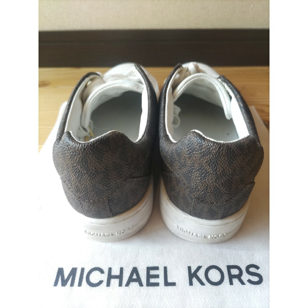 Michael Kors(マイケルコース)のMICHAEL KORS スニーカー 23cm 6M 白/茶 レディースの靴/シューズ(スニーカー)の商品写真