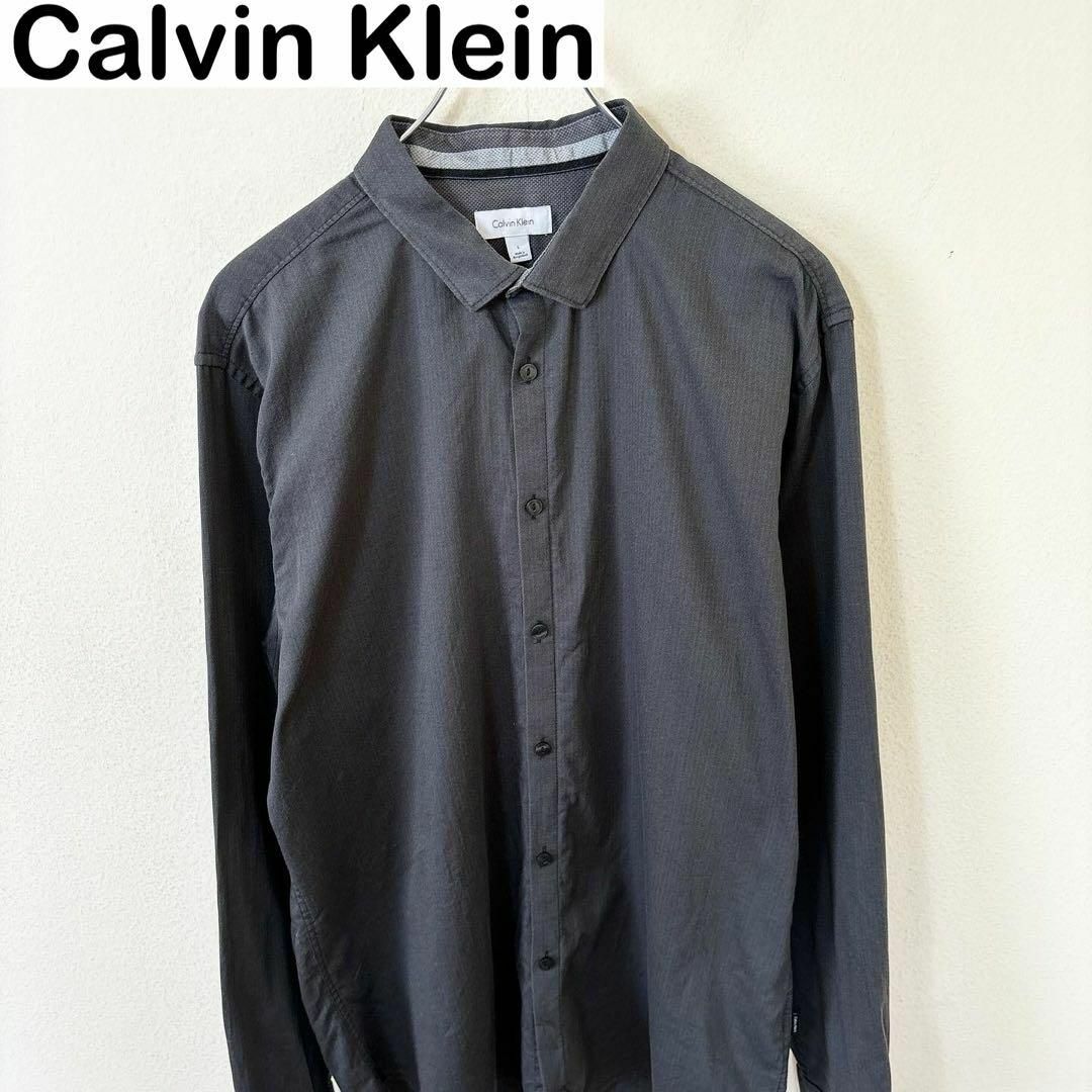 Calvin Klein(カルバンクライン)のCalvin Klein カルバンクライン　長袖　刺繍ロゴ　シャツ　古着 メンズのトップス(Tシャツ/カットソー(七分/長袖))の商品写真