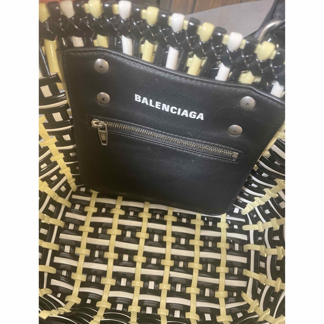 Balenciaga(バレンシアガ)の限定　バレンシアガ BALENCIAGA BISTRO  ビストロ　ガゴバッグ レディースのバッグ(かごバッグ/ストローバッグ)の商品写真
