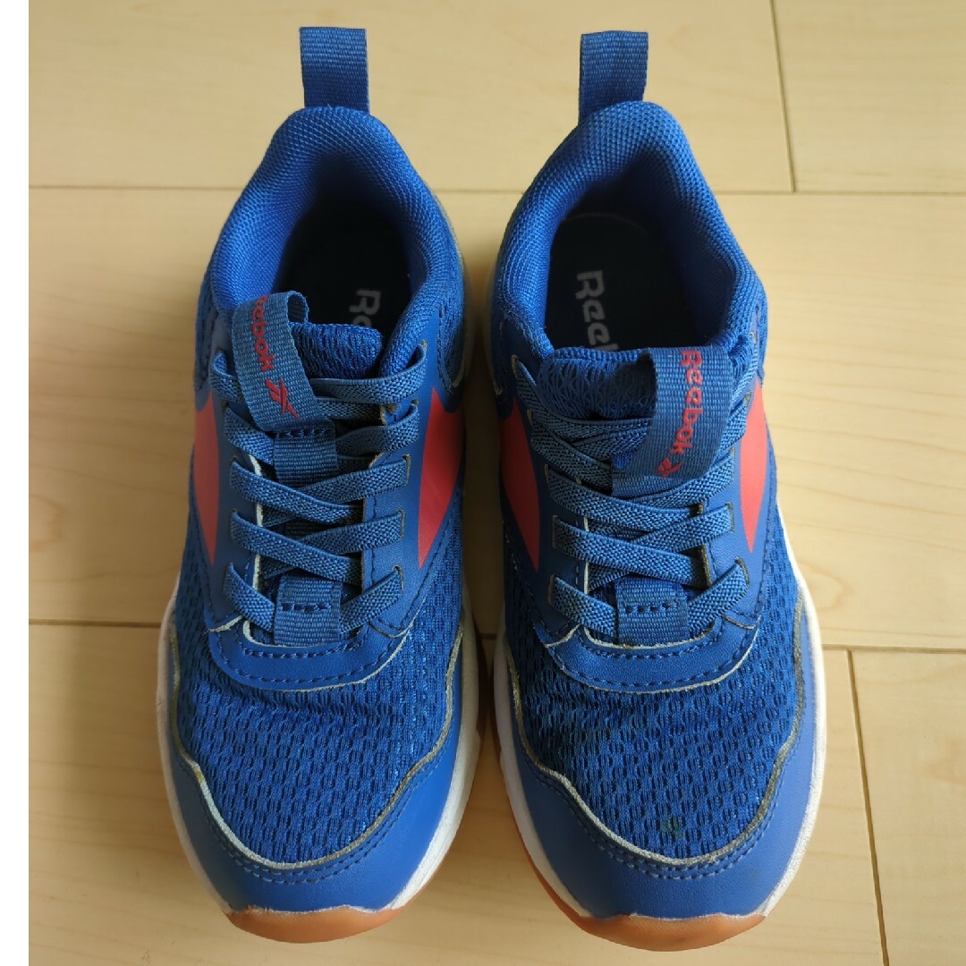 Reebok(リーボック)のReebok スニーカー 17cm キッズ/ベビー/マタニティのキッズ靴/シューズ(15cm~)(スニーカー)の商品写真