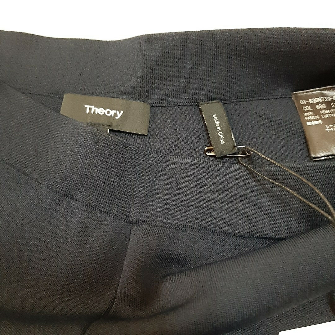 theory(セオリー)の#theory／ダークネービー／春夏ｻﾗｻﾗニットパンツ／S(M可)未着品タグ付 レディースのパンツ(カジュアルパンツ)の商品写真