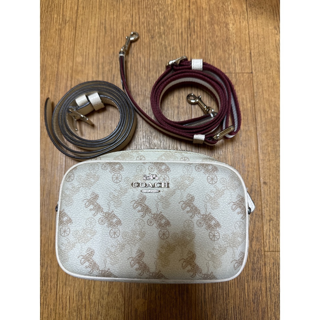 COACH(コーチ)のCOACHミニポーチ レディースのバッグ(ショルダーバッグ)の商品写真