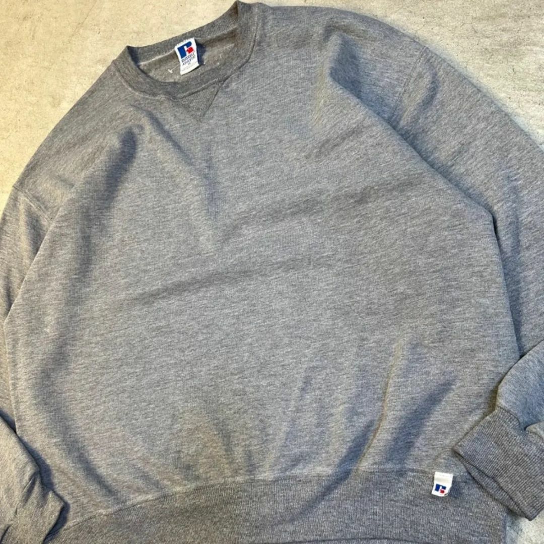 Russell Athletic(ラッセルアスレティック)の90s Russell ラッセル sweat スウェット　グレー　XL 前V メンズのトップス(スウェット)の商品写真