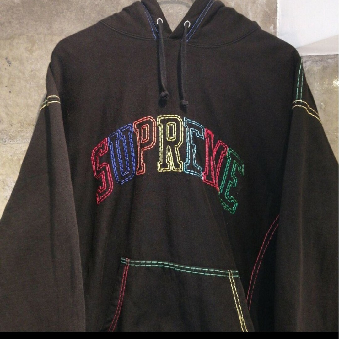 Supreme(シュプリーム)の【Mサイズ　レインボー刺繍】supreme Big Stitch Hooded メンズのトップス(パーカー)の商品写真