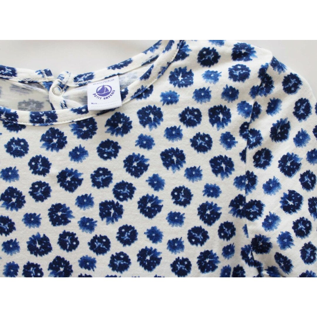 PETIT BATEAU(プチバトー)の＜プチバトー/PETIT BATEAU＞140cm 半袖ワンピース 紺×白系 花柄【中古】子供服 キッズ kids ジュニア 女の子 夏 316022 onepi キッズ/ベビー/マタニティのキッズ服女の子用(90cm~)(ワンピース)の商品写真