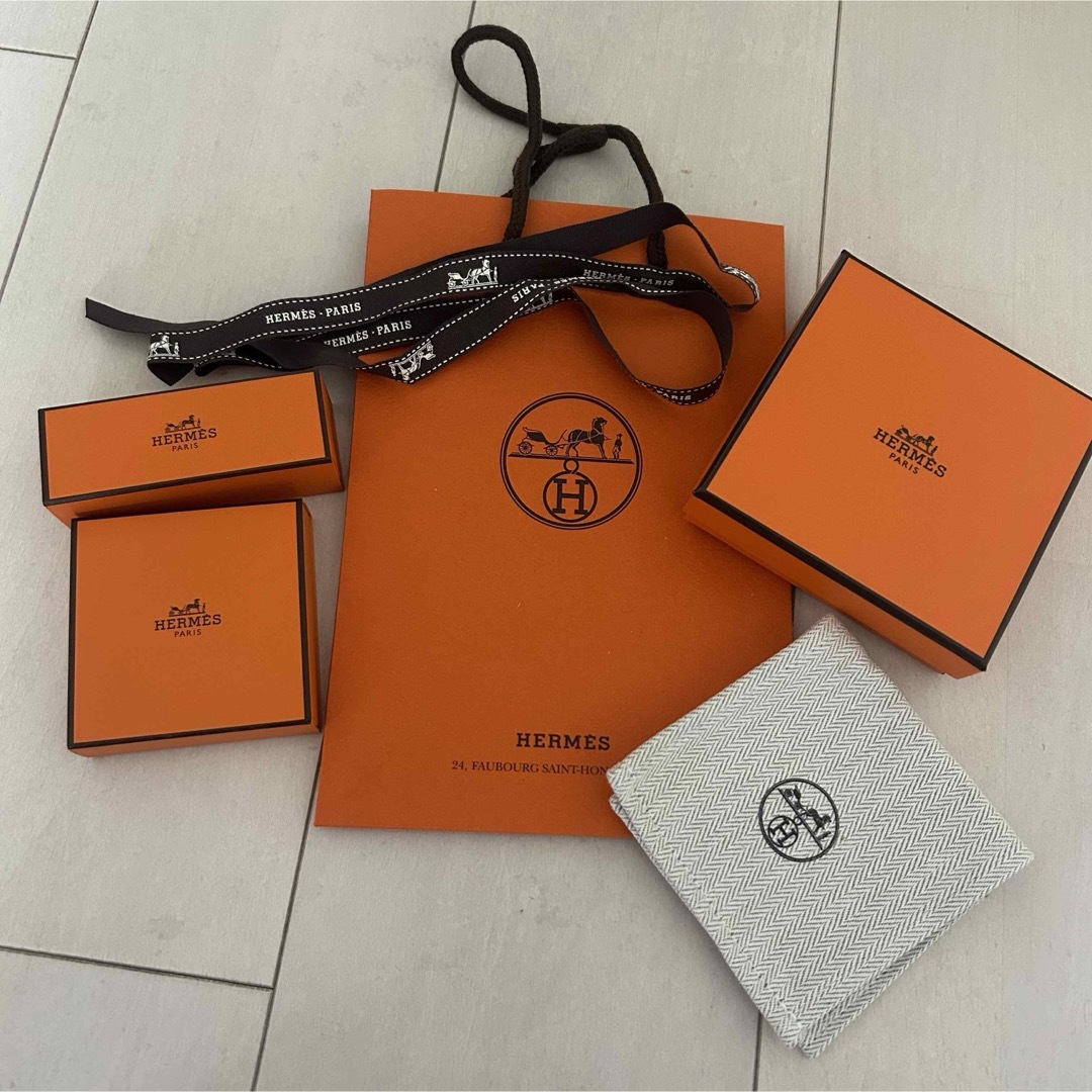 Hermes(エルメス)のHERMES 空箱 レディースのバッグ(ショップ袋)の商品写真