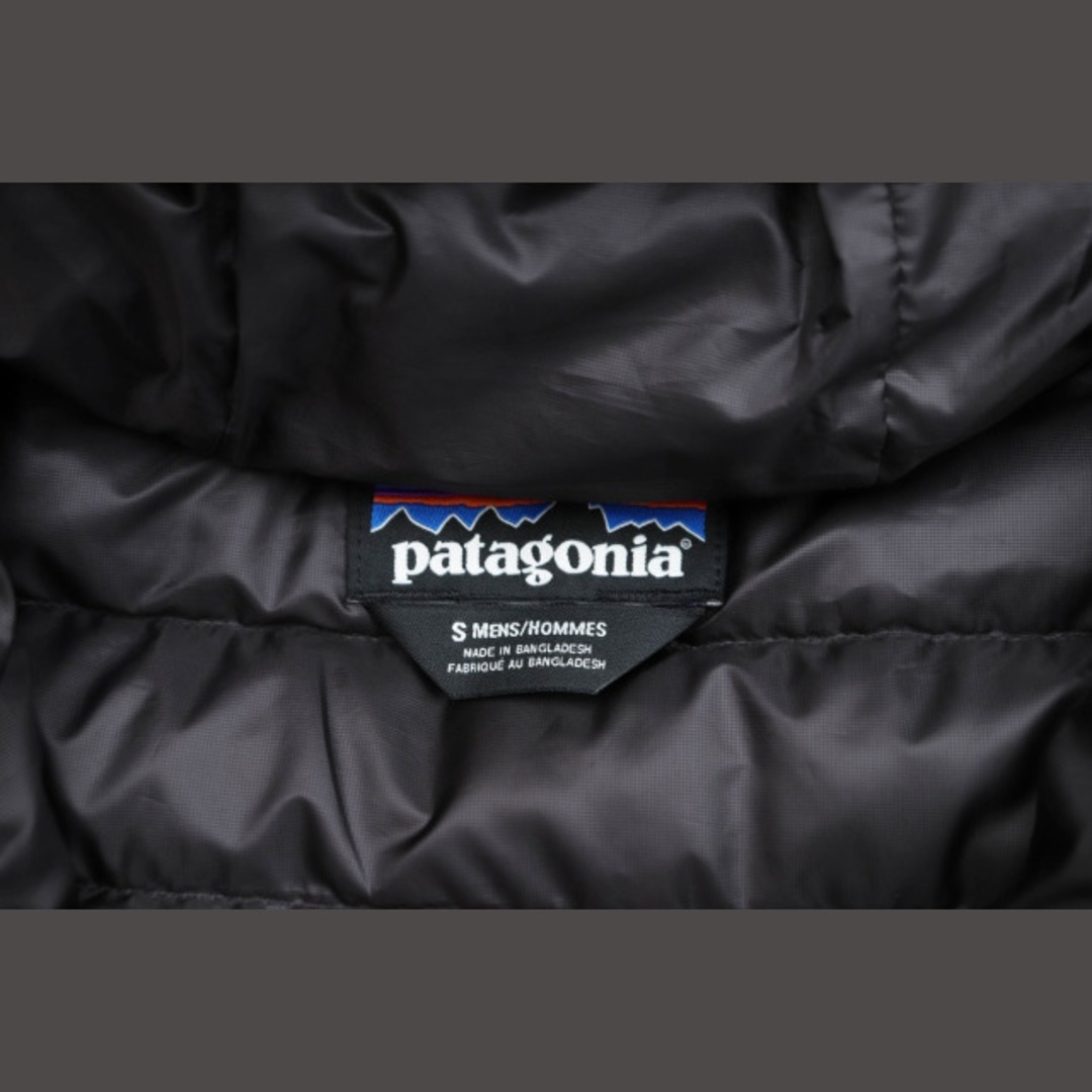 patagonia(パタゴニア)のパタゴニア 19AW マイクロ パフ ダウン フーディー ジャケット S 黒 メンズのジャケット/アウター(ダウンジャケット)の商品写真