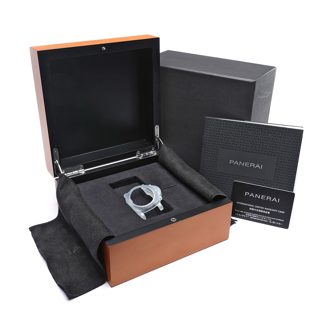 OFFICINE PANERAI(オフィチーネパネライ)の中古 パネライ PANERAI PAM01372 Y番(2022年製造) ブラック メンズ 腕時計 メンズの時計(腕時計(アナログ))の商品写真