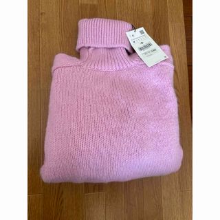 ザラ(ZARA)の新品　ZARA ハイネック　ピンク　ニット(ニット/セーター)