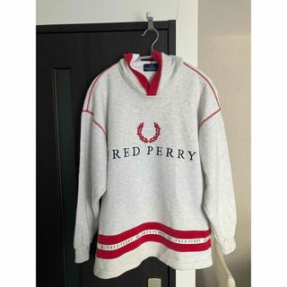 フレッドペリー(FRED PERRY)のフレッドペリー　パーカー(パーカー)