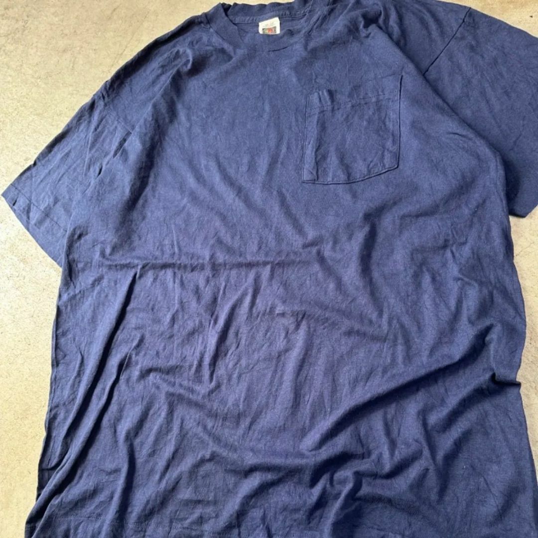 FRUIT OF THE LOOM(フルーツオブザルーム)の90s 耳付き ポケットTシャツ  ナス紺 XXXL フルーツオブザルーム メンズのトップス(Tシャツ/カットソー(半袖/袖なし))の商品写真