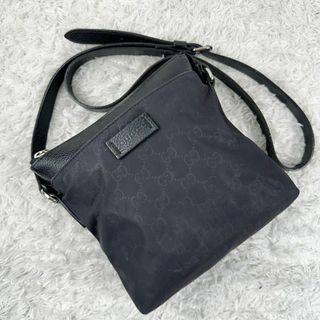 グッチ(Gucci)のグッチ　ショルダーバッグ　サコッシュ　GGナイロン　GG柄　レザー　総柄　肩掛け(ショルダーバッグ)