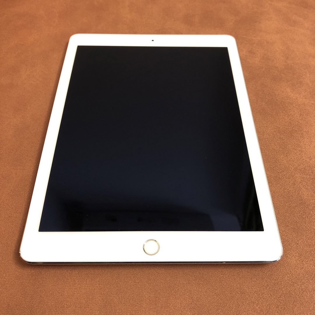 iPad(アイパッド)のiPad Air2 第2世代 16GB au スマホ/家電/カメラのPC/タブレット(タブレット)の商品写真