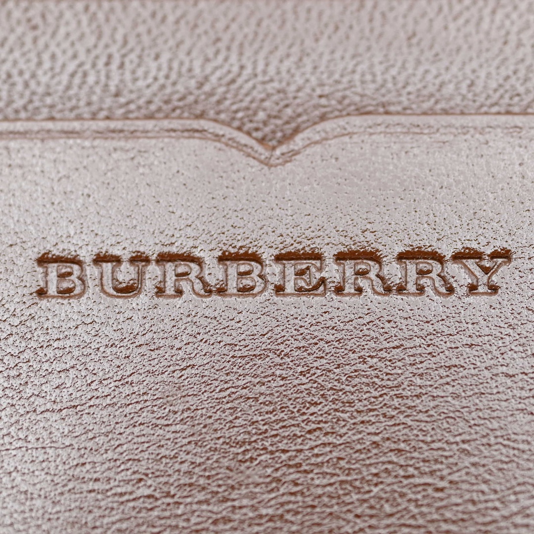 BURBERRY(バーバリー)のM03 BURBERRY バーバリー ロゴ ノバチェック レザー 名刺入れ カードケース ブラウン メンズのファッション小物(名刺入れ/定期入れ)の商品写真