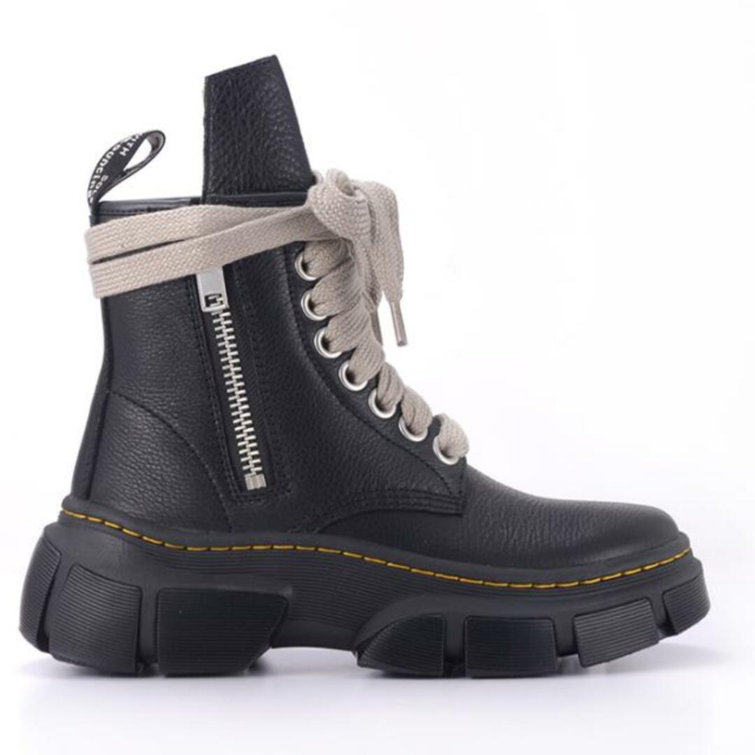 Dr.Martens(ドクターマーチン)のDr Martens × Rick Owens ドクターマーチン × リックオウエンス 1460 JMB Lace RO DMXL 31755001 ユニセックス ジャンボ レース ブーツ ブラック  ブラック 40(UK6.5) メンズの靴/シューズ(ブーツ)の商品写真