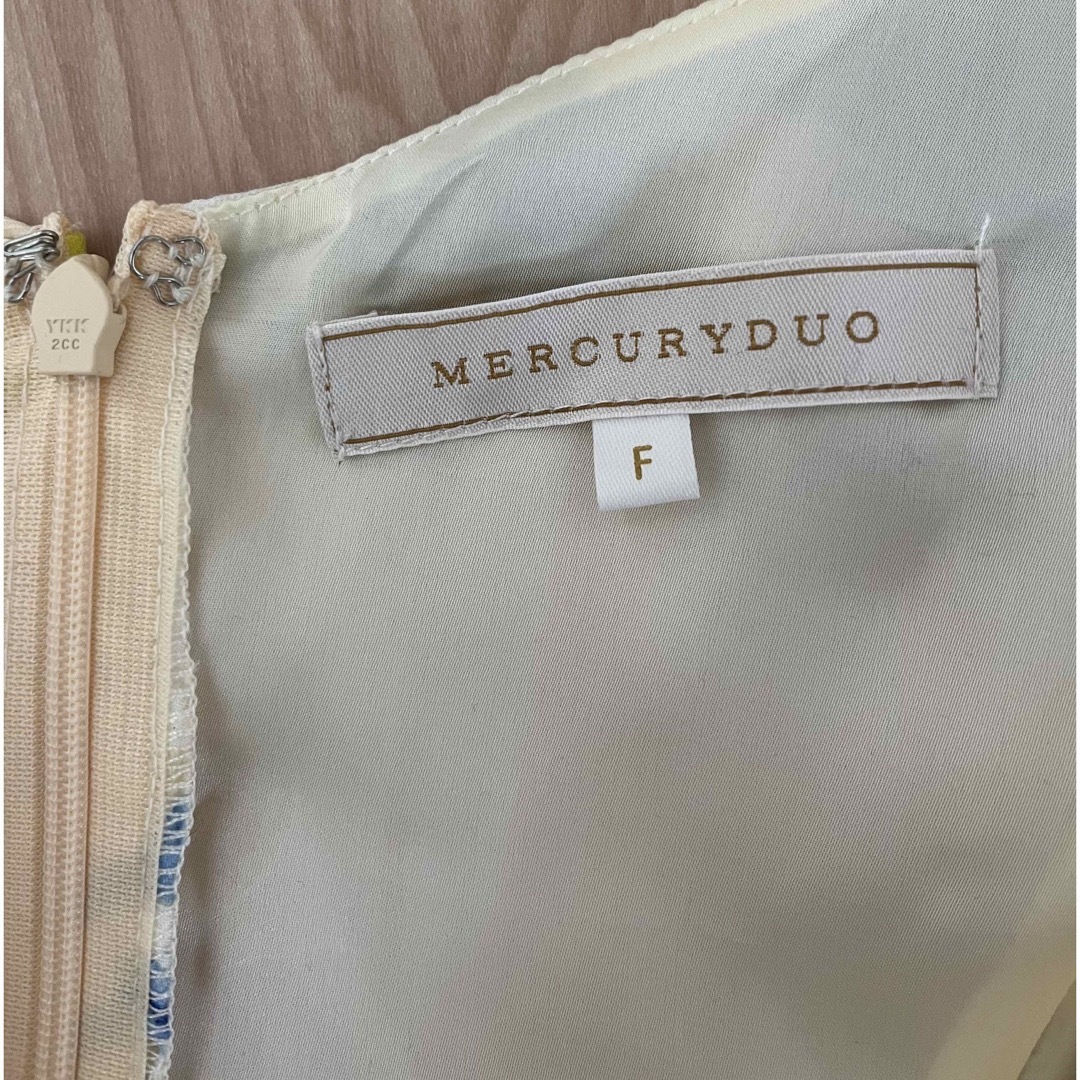 MERCURYDUO(マーキュリーデュオ)のMERCURYDUO☆花柄ワンピース&ネイビーリボンワンピース レディースのワンピース(ひざ丈ワンピース)の商品写真