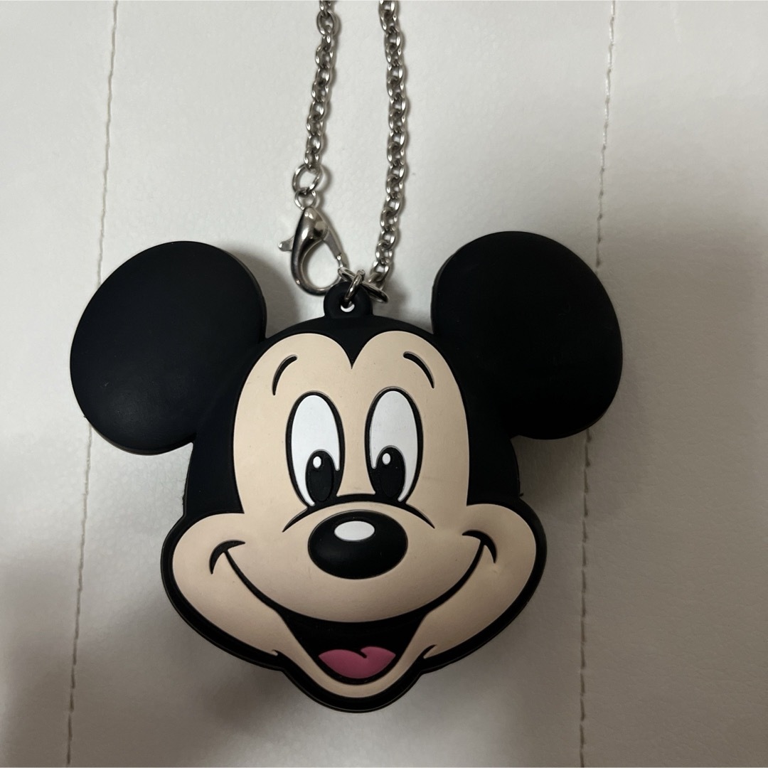 Disney(ディズニー)のディズニー　ミッキー　バッグチャーム　シリコン　コインケース エンタメ/ホビーのアニメグッズ(キーホルダー)の商品写真