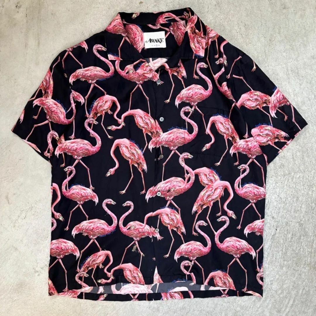 Supreme(シュプリーム)のAWAKE NY Flamingo silk shirt  柄シャツ 総柄 メンズのトップス(Tシャツ/カットソー(半袖/袖なし))の商品写真