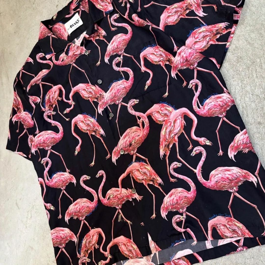 Supreme(シュプリーム)のAWAKE NY Flamingo silk shirt  柄シャツ 総柄 メンズのトップス(Tシャツ/カットソー(半袖/袖なし))の商品写真