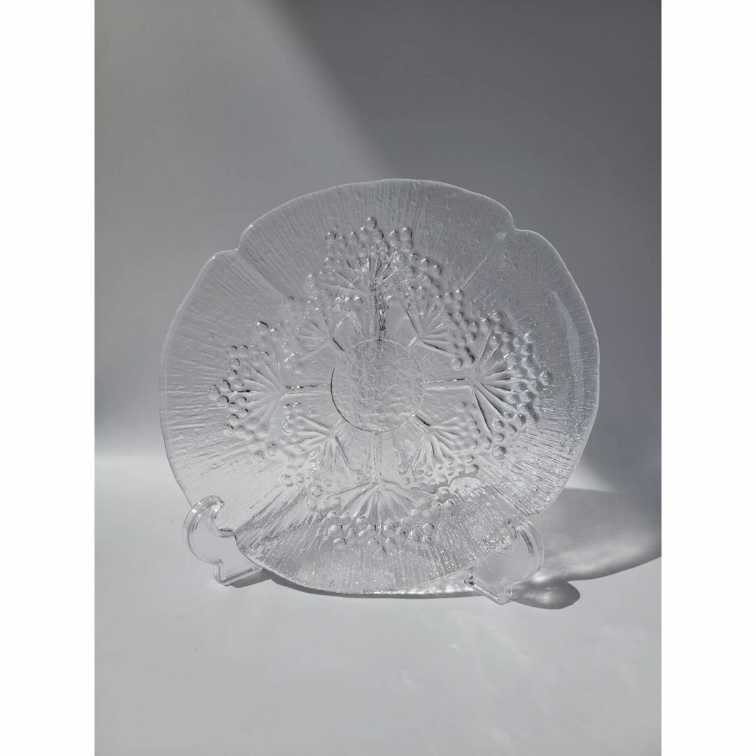ラシセパット　コイランプトゥキ　18.5cm　ガラスプレート　皿⑥ インテリア/住まい/日用品のキッチン/食器(食器)の商品写真