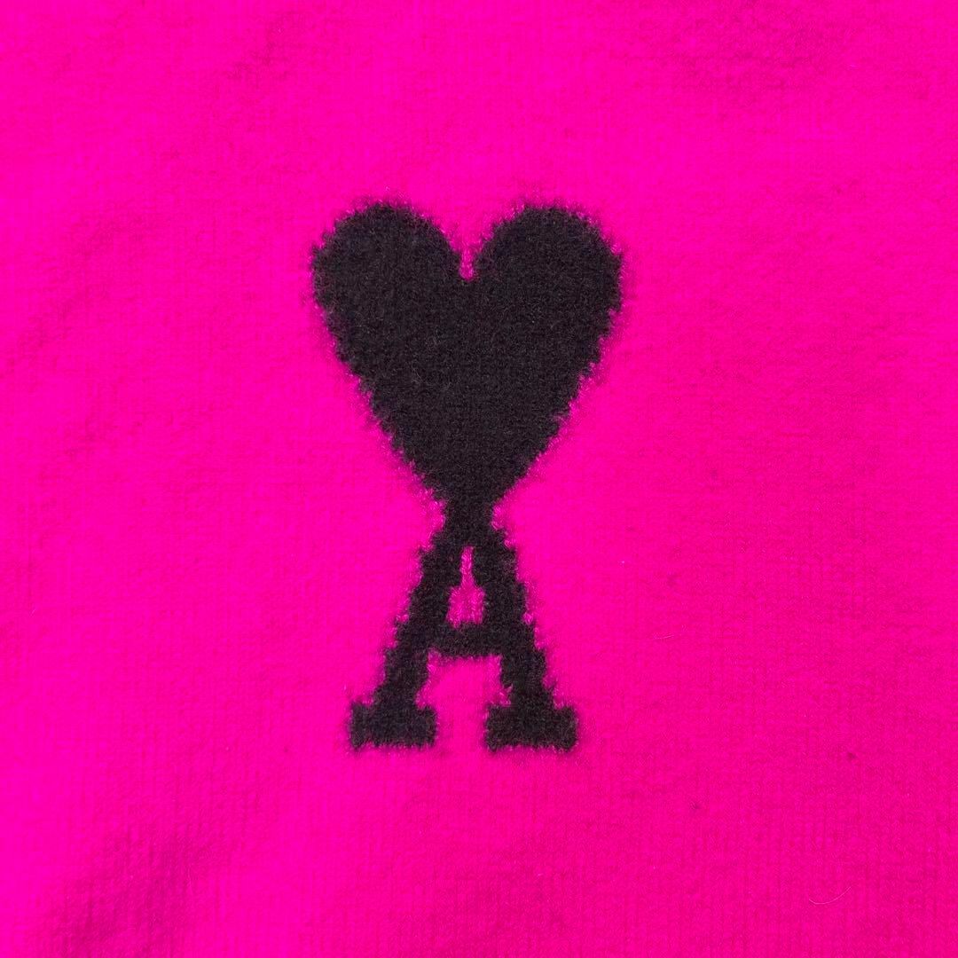 ami(アミ)の【極美品】ami アミ ニット セーター ショッキングピンク ロゴ M レディースのトップス(ニット/セーター)の商品写真