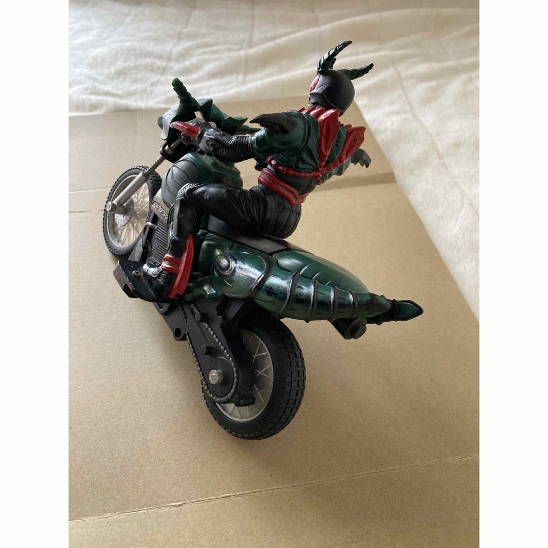 BANDAI(バンダイ)の2001年バンダイ　当時物　仮面ライダーアギト ギルスレイダー エンタメ/ホビーのフィギュア(特撮)の商品写真