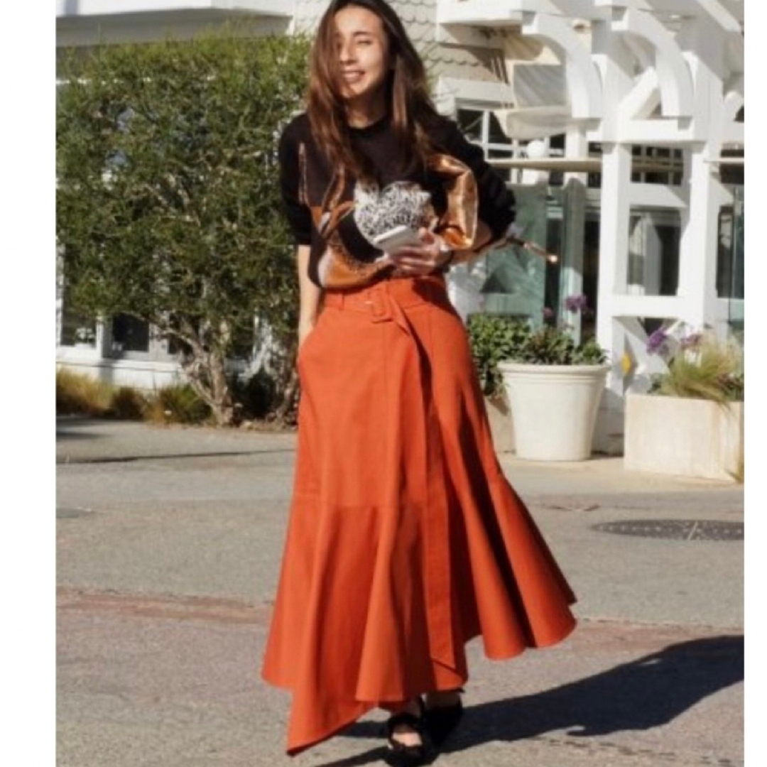 Ameri VINTAGE(アメリヴィンテージ)のAMERI COLOR IRREGULAR HEM SKIRT税込16,280円 レディースのスカート(ロングスカート)の商品写真