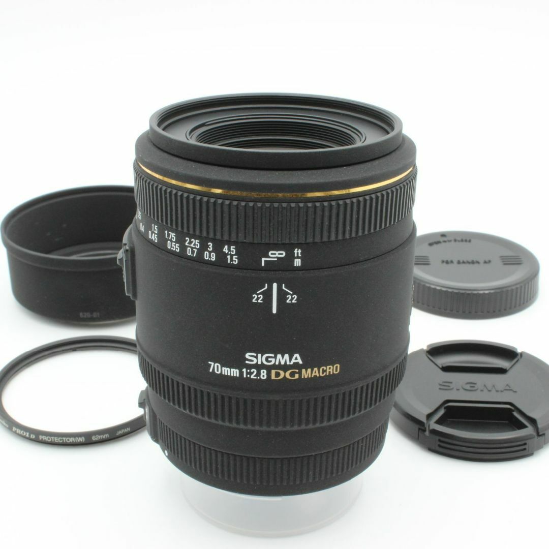 SIGMA(シグマ)の【極美品】 SIGMA 70mm f2.8 EX DG MACRO キヤノン スマホ/家電/カメラのカメラ(レンズ(単焦点))の商品写真