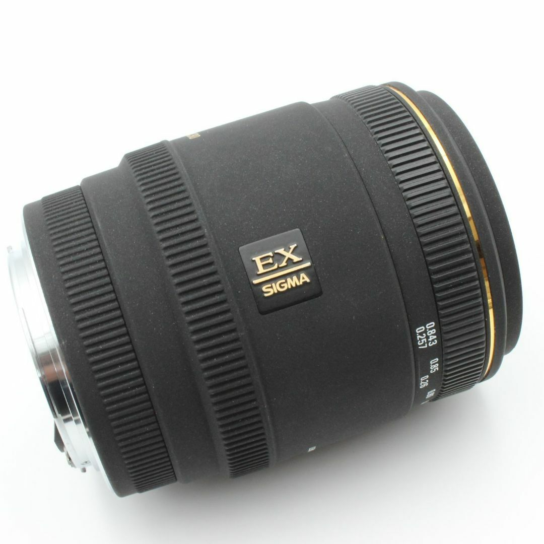 SIGMA(シグマ)の【極美品】 SIGMA 70mm f2.8 EX DG MACRO キヤノン スマホ/家電/カメラのカメラ(レンズ(単焦点))の商品写真