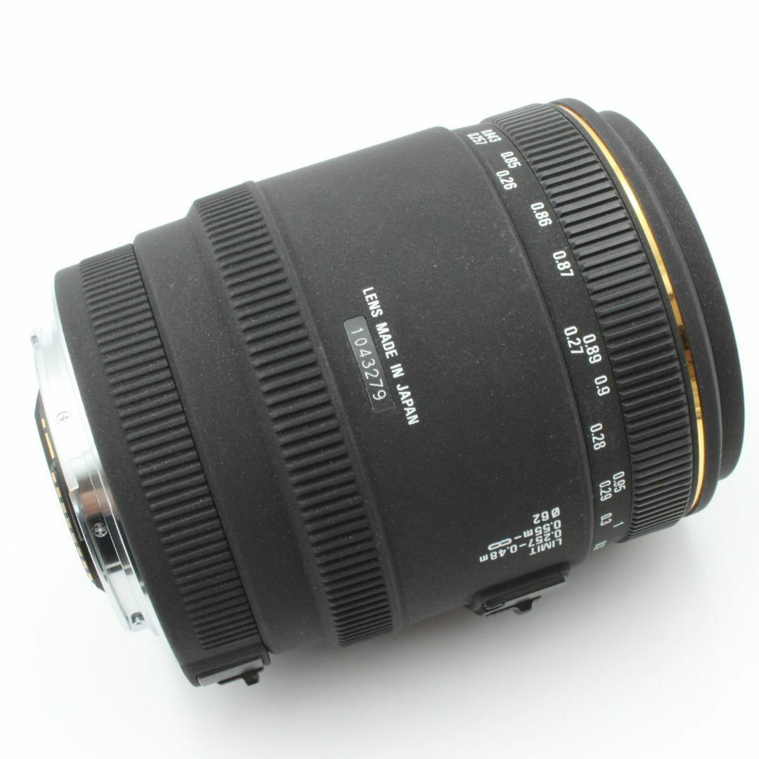 SIGMA(シグマ)の【極美品】 SIGMA 70mm f2.8 EX DG MACRO キヤノン スマホ/家電/カメラのカメラ(レンズ(単焦点))の商品写真