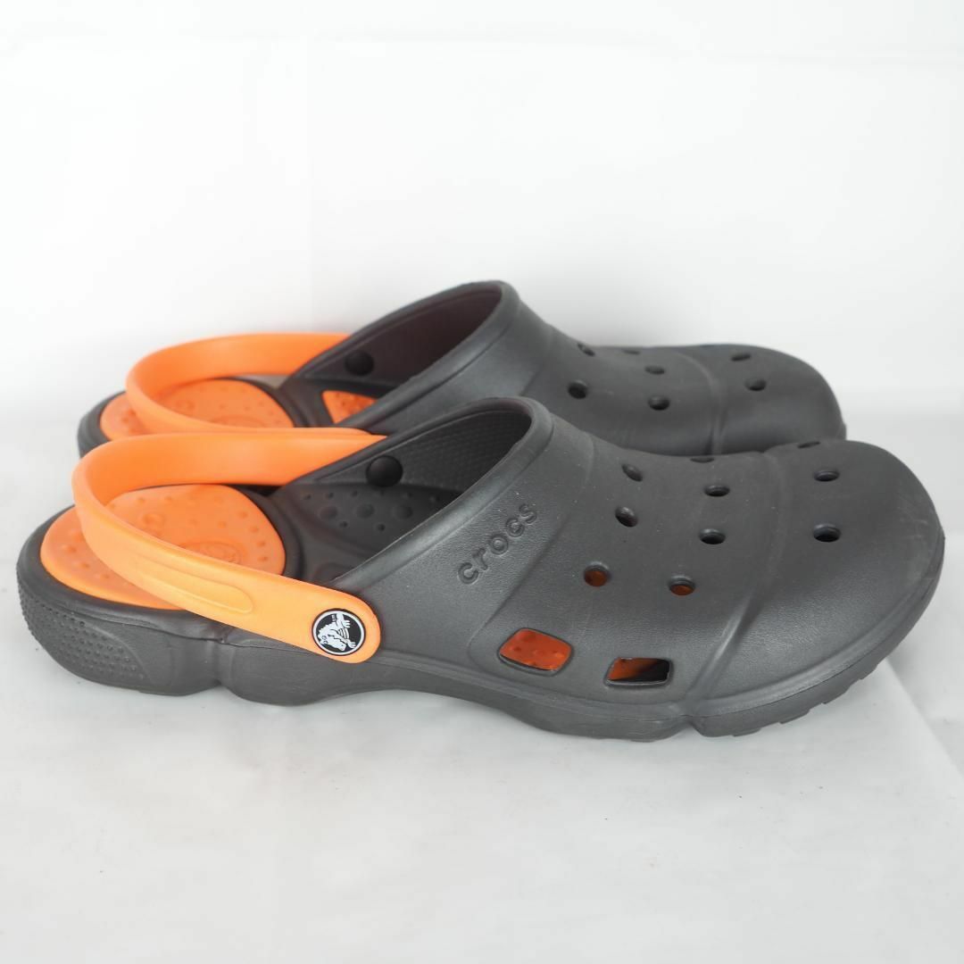 crocs*クロックス*サンダル*M10/W12-28cm*グレー系*M5353 メンズの靴/シューズ(サンダル)の商品写真