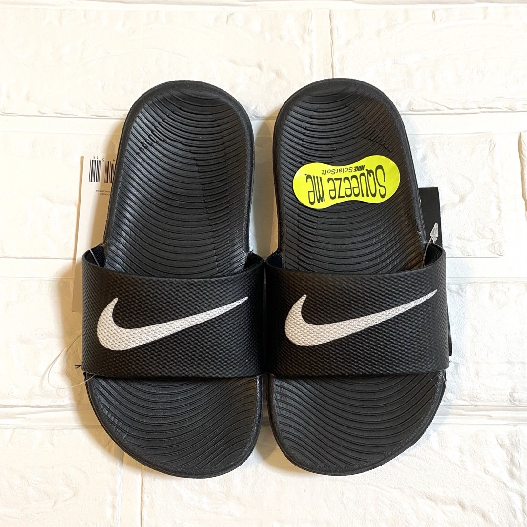 NIKE(ナイキ)のNIKE ナイキ サンダル カワスライド 18センチ 新品 キッズ/ベビー/マタニティのキッズ靴/シューズ(15cm~)(サンダル)の商品写真