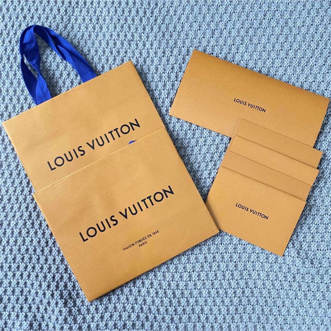 LOUIS VUITTON(ルイヴィトン)のLOUIS VUITTON  ショッパー　メッセージカード　ギフト用　小物用 レディースのバッグ(ショップ袋)の商品写真