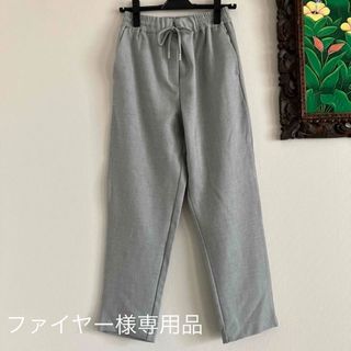 ザラ(ZARA)のZARA ジョガーパンツ グレー XS(カジュアルパンツ)