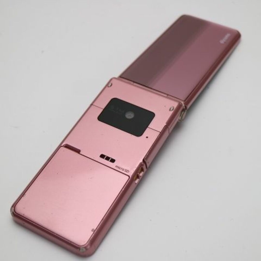 Panasonic(パナソニック)のP-01F ピンク 白ロム M222 スマホ/家電/カメラのスマートフォン/携帯電話(携帯電話本体)の商品写真