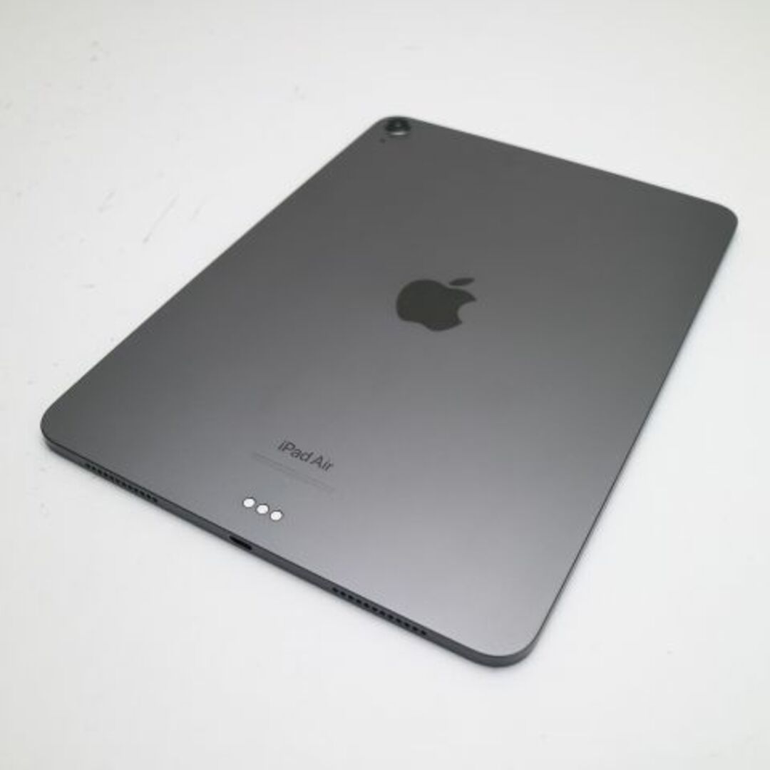 iPhone(アイフォーン)の超美品 iPad Air 5 第5世代 Wi-Fi 10.9インチ 64GB スペースグレイ M222 スマホ/家電/カメラのPC/タブレット(タブレット)の商品写真