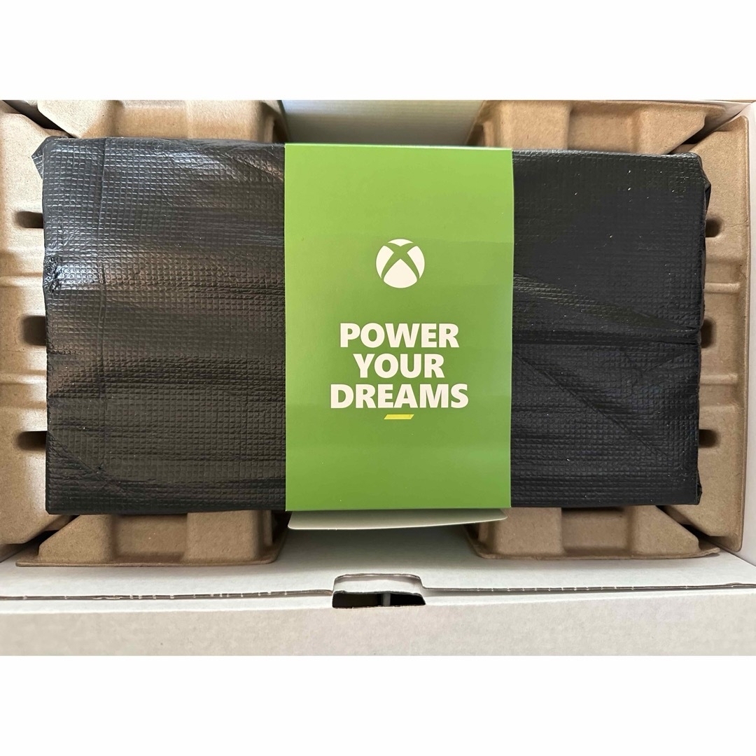 Xbox(エックスボックス)のXbox Series S 1TB（Black）ブラック スペシャルエディション エンタメ/ホビーのゲームソフト/ゲーム機本体(家庭用ゲーム機本体)の商品写真