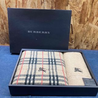 BURBERRY - 【M①1154】Burberry バーバリー バスタオル１枚　フェイスタオル１枚