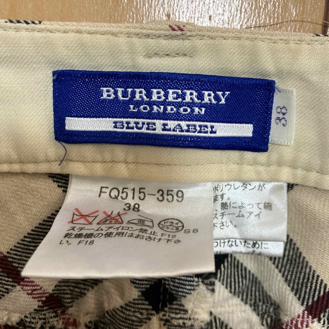 BURBERRY BLUE LABEL(バーバリーブルーレーベル)のBURBERRY BLUE LABEL ストレッチ　パンツ　ノバチェック　38 レディースのパンツ(その他)の商品写真