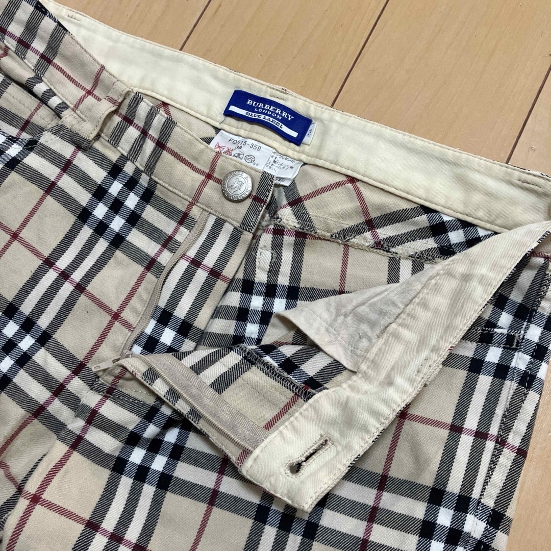 BURBERRY BLUE LABEL(バーバリーブルーレーベル)のBURBERRY BLUE LABEL ストレッチ　パンツ　ノバチェック　38 レディースのパンツ(その他)の商品写真