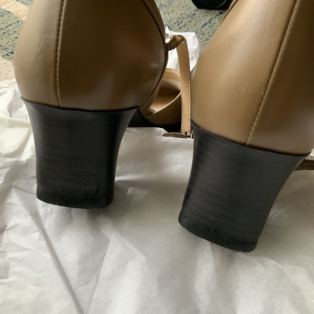 アッシックス　WALLAGE  23㎝　 2E  SAMPLE レディースの靴/シューズ(ハイヒール/パンプス)の商品写真